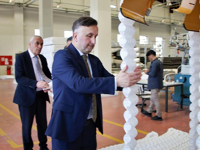 Kayseri'de yatak &uuml;reten lise yay &uuml;retimine de başladı