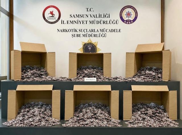 Samsun&rsquo;da zehir tacirlerine darbe: 172 bin hap ele ge&ccedil;irildi 2