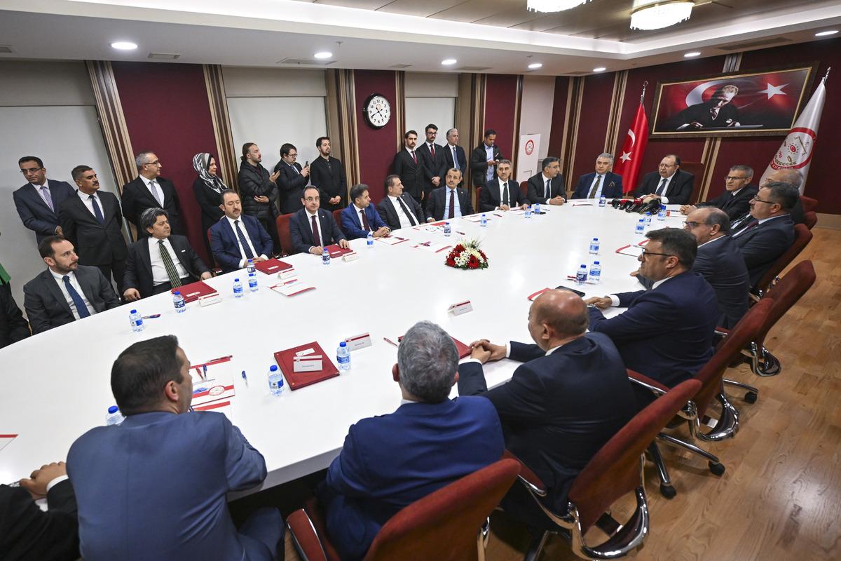 YSK Başkanlığı na Serdar Mutta seçildi 1