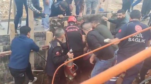 Kahramanmaraş'ta yol çöktü: 1 yaralı