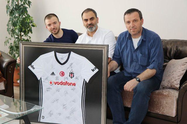 Beşiktaş Kulüp Başkanı Orman’dan Afrin gazisine anlamlı hediye