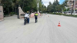 Burdur’da 383 araç ve sürücüsü kontrol edildi