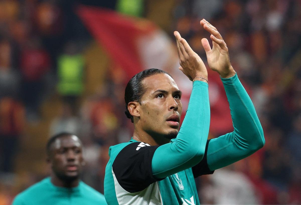 T&uuml;m d&uuml;nya konuşacak: Galatasaray s&uuml;per yıldızı  bedava  getiriyor! 3