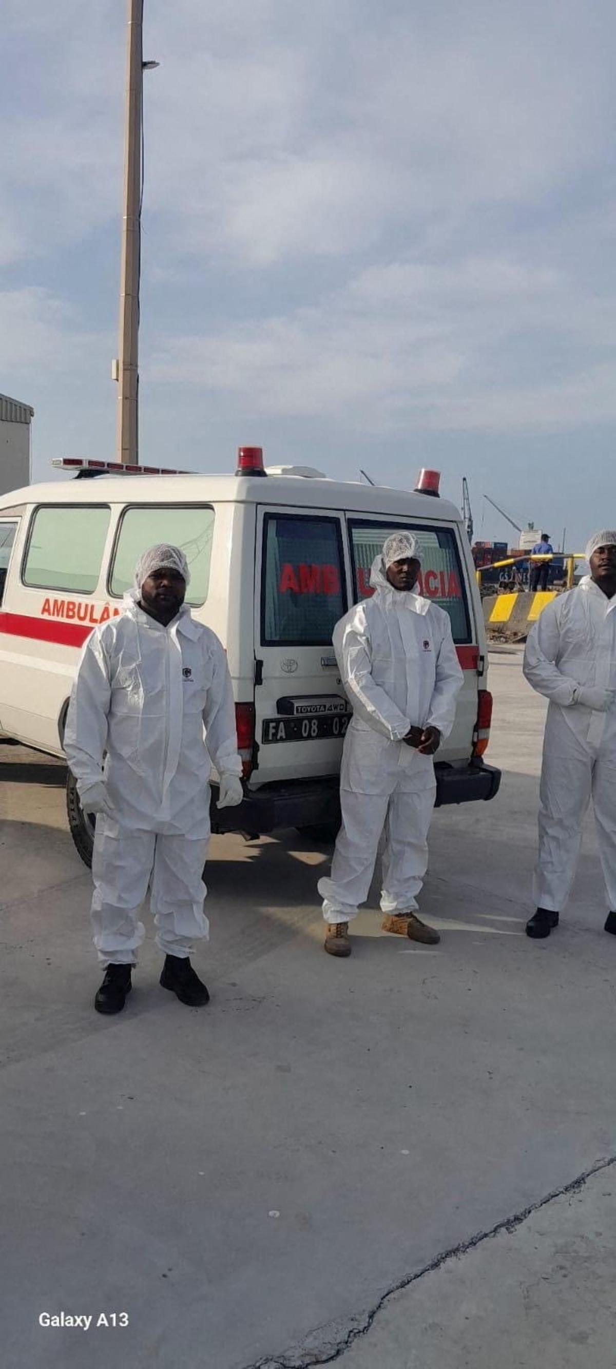 Ruhi &Ccedil;enet te kabus gemisindeydi! Y&uuml;zen karantinada tahliye anları ortaya &ccedil;ıktı 2