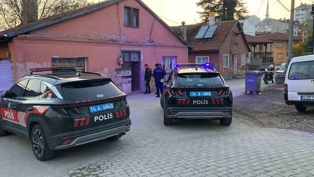 Bolu’da nafaka anlaşmazlığı yüzünden eşinin evine kurşun yağdıran koca yakalandı