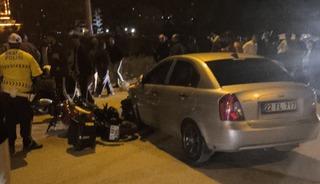 Keşan&rsquo;da otomobil ile &ccedil;arpışan motosiklette 2 kişi yaralandı