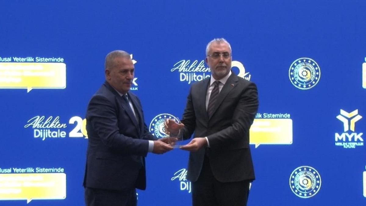 Bakan Işıkhan duyurdu!  36 aydan 72 aya &ccedil;ıkarıyoruz  3