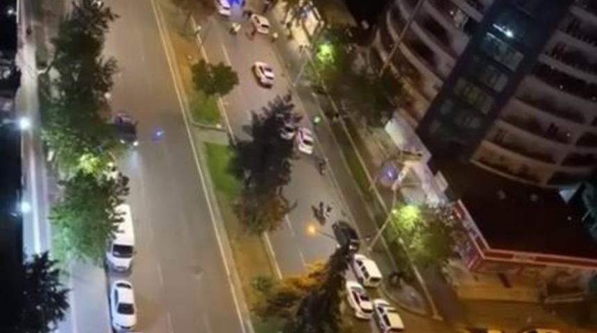 Diyarbakır&rsquo;da alkoll&uuml; baba ve oğlu dehşet sa&ccedil;tı: Ara&ccedil;tan i&ccedil;ki şişelerini attılar, 590 bin lira ceza yediler
