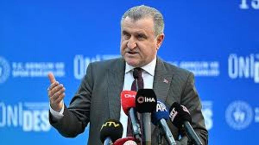 Bakan Bak'tan Marmaris Belediyesindeki havuz sorununa tepki