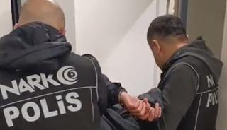 Kırmızı b&uuml;ltenle aranan uyuşturucu baronu yakalandı