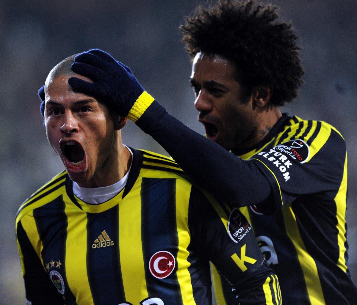Fenerbah&ccedil;e efsanesinden Aziz Yıldırım a s&uuml;rpriz destek! "Geri d&ouml;n patron" 1