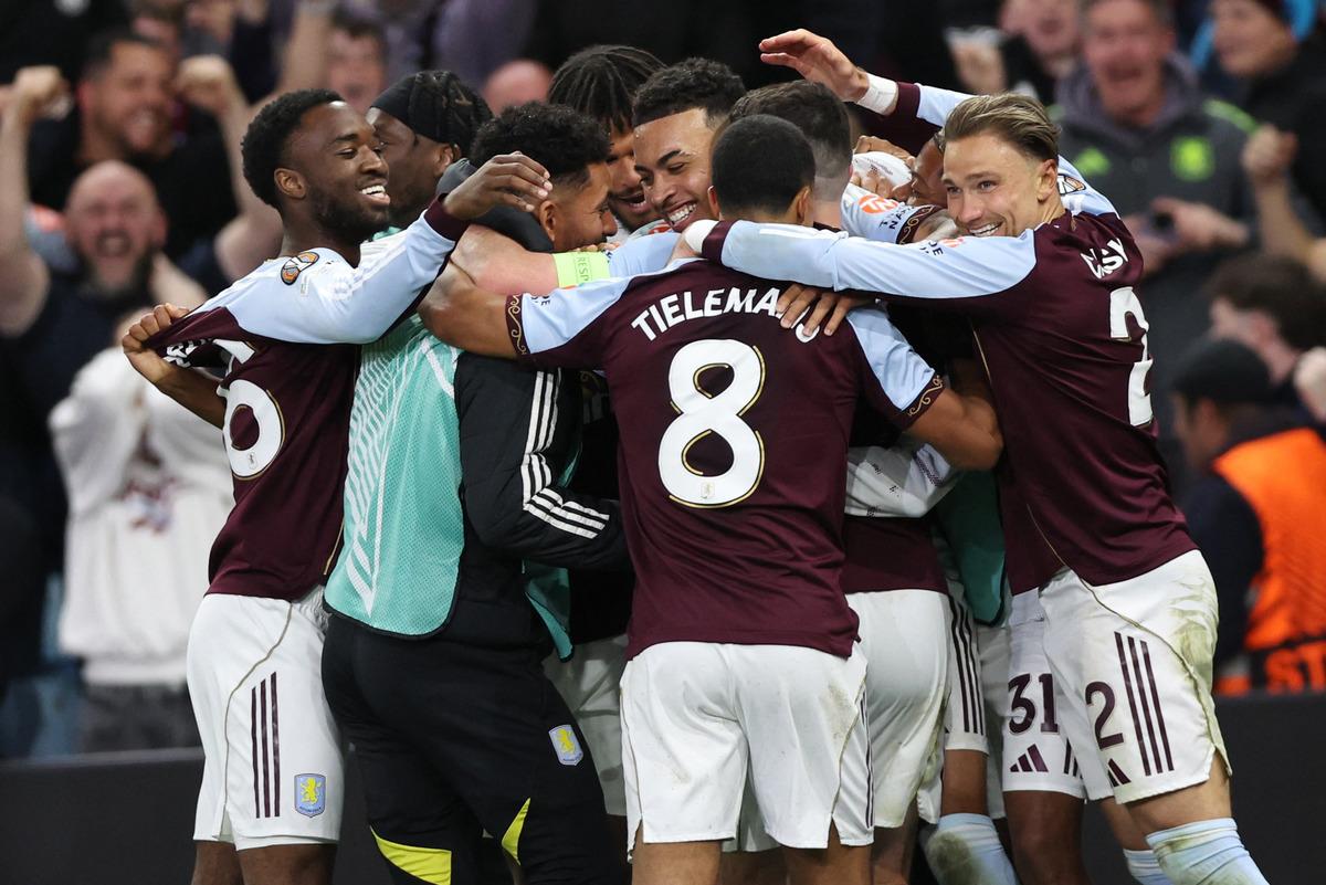 UEFA Avrupa Ligi nde finalin adı belli oldu: Freiburg- Aston Villa  1