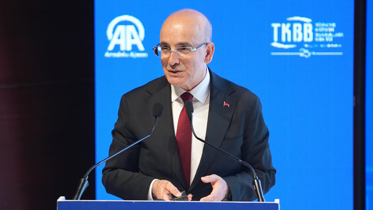 Bakan Şimşek&rsquo;ten dikkat &ccedil;eken a&ccedil;ıklama: "B&uuml;y&uuml;k bir k&uuml;resel şokla karşı karşıyayız&rdquo; 2
