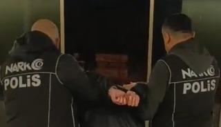 Kırmızı b&uuml;ltenle aranıyordu! Mersin&rsquo;de yakalandı