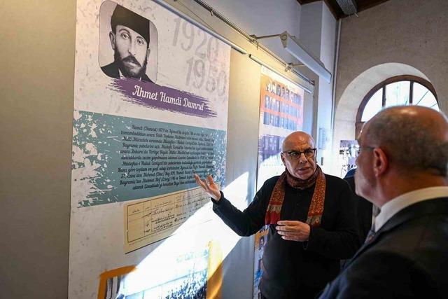 &Ccedil;anakkale milletvekilleri sergisi a&ccedil;ıldı 2