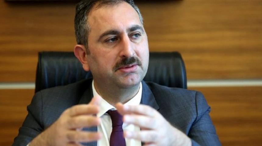 Adalet Bakanı Abdulhamit Gül'den çok çarpıcı 'Abdullah Gül' paylaşımı