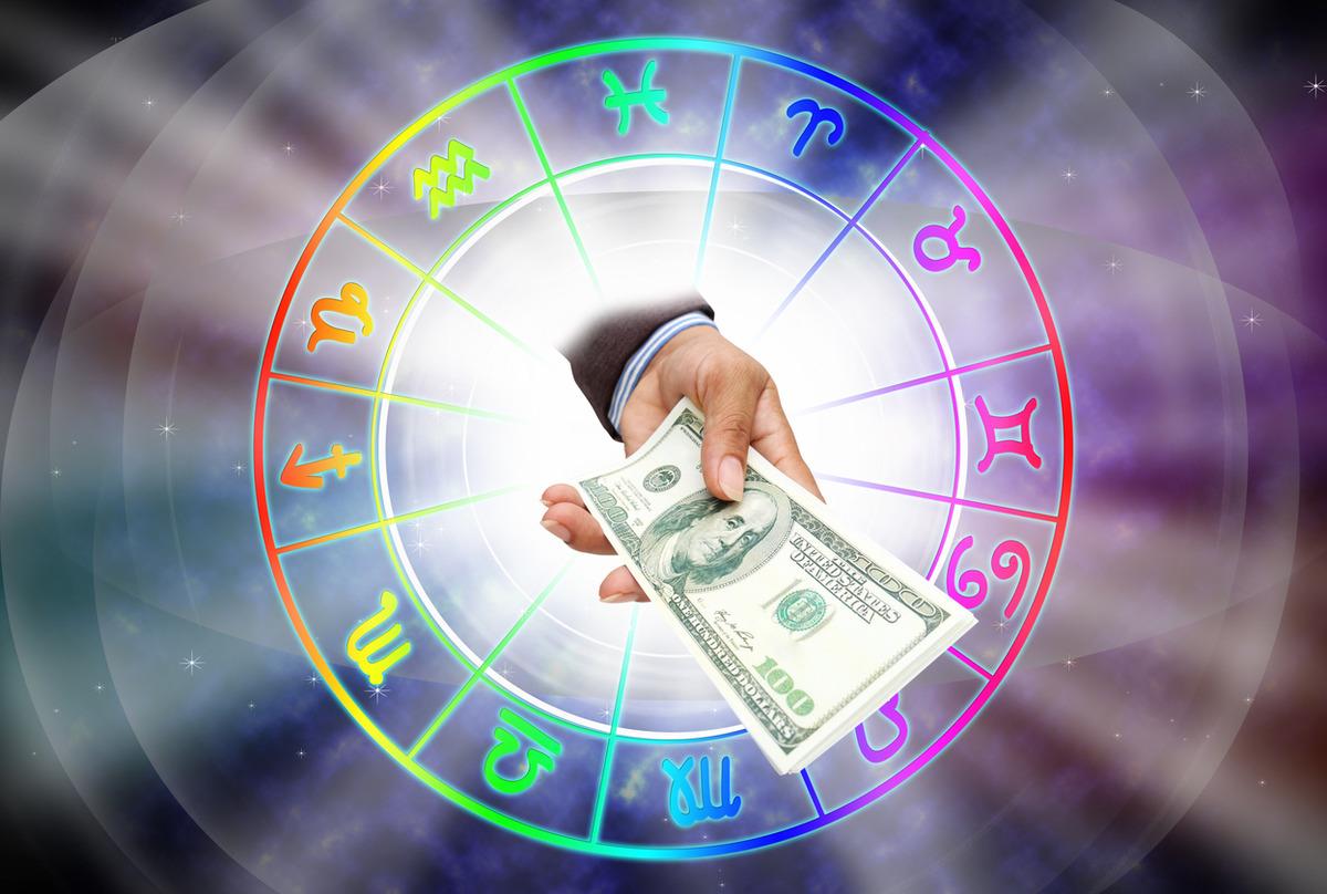 &Uuml;nl&uuml; astrolog a&ccedil;ıkladı: Mayıs ayının enleri! Aşk, para, kariyer... 3
