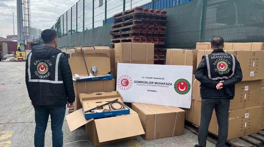 G&uuml;mr&uuml;k Muhafaza ekipleri, 4 ayda 34,2 milyar lira değerinde ka&ccedil;ak eşya ve uyuşturucu ele ge&ccedil;irdi