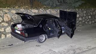 Alkollü sürücünün kullandığı otomobil istinat duvarına çarptı: 2 yaralı