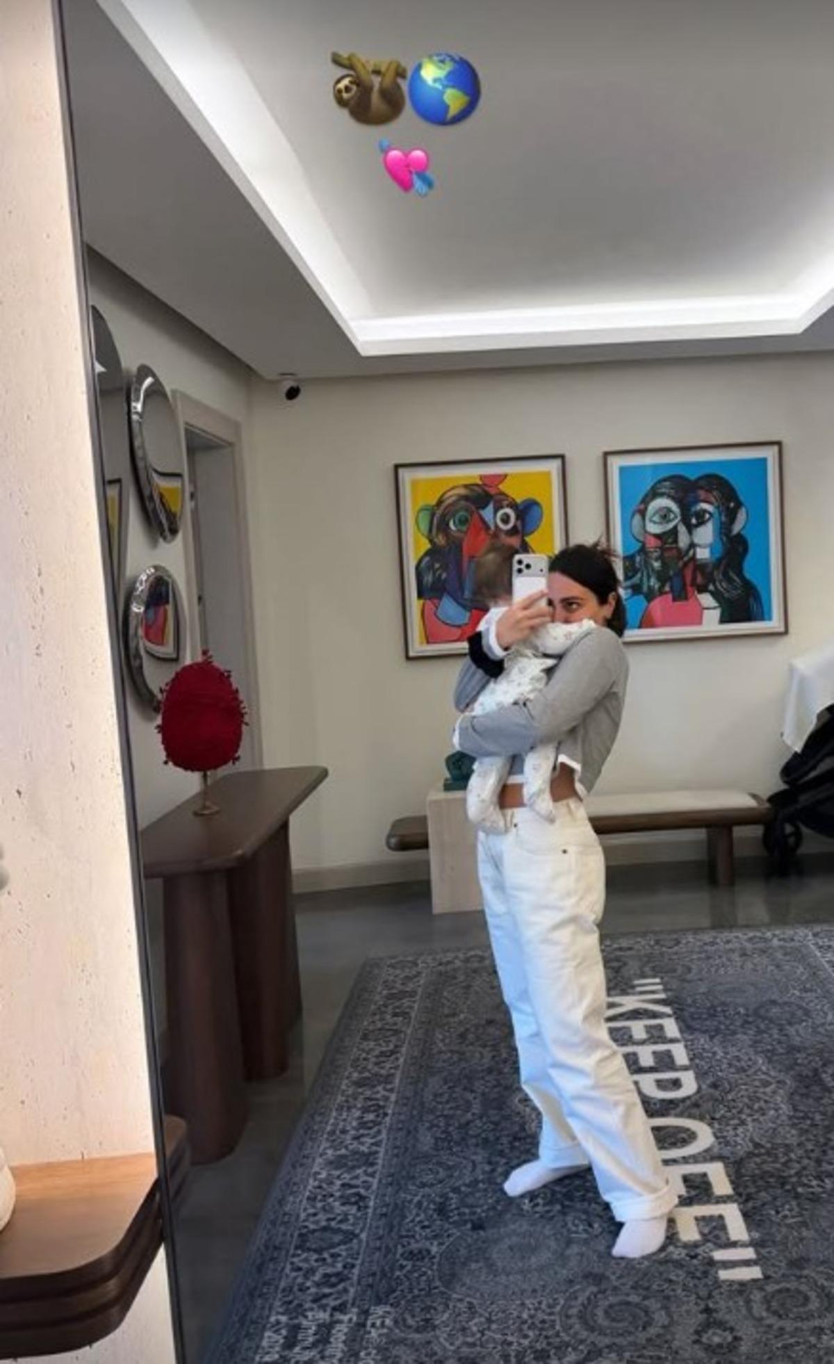 Sibel Can ın torunu Lina b&uuml;y&uuml;d&uuml;! Melisa Ural yeğenini paylaştı 2