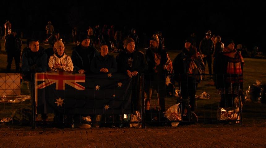 Anzaklar, Şafak Ayini&rsquo;nde atalarını andı