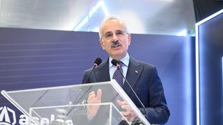 Savunma sanayiinde dev iş birliği! Bakan Uraloğlu açıkladı: 'Seçilecek olan firmalara kredi verilecek'