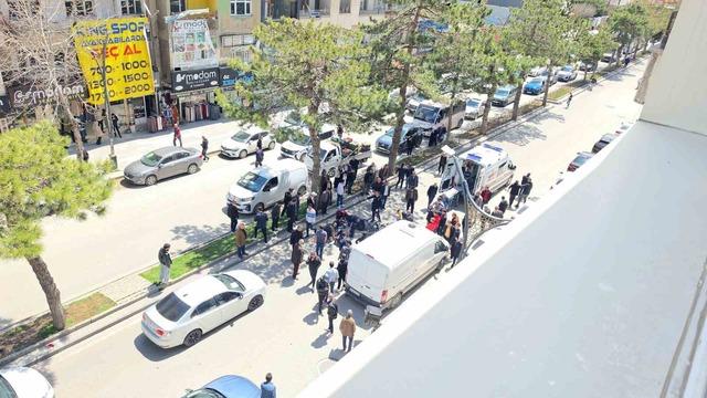 Tatvan’da motosiklet ile elektrikli bisiklet çarpıştı: 2 yaralı
