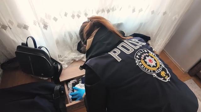 Kastamonu&rsquo;da tefecilik operasyonu: 3 g&ouml;zaltı 1