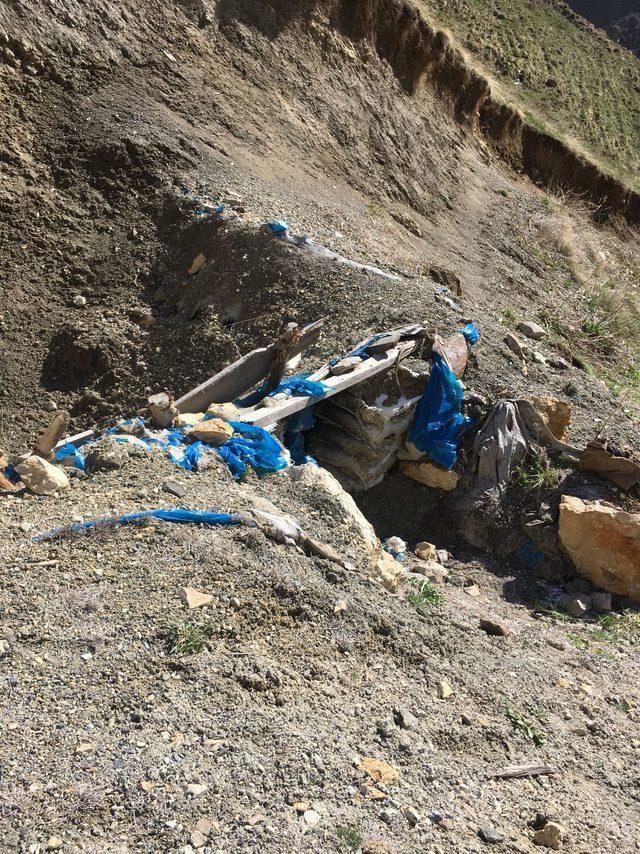 PKK sığınaklarında patlayıcı yapımında kullanılan malzeme ele geçirildi