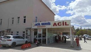Polis memuru eşini ayaklarından vurdu