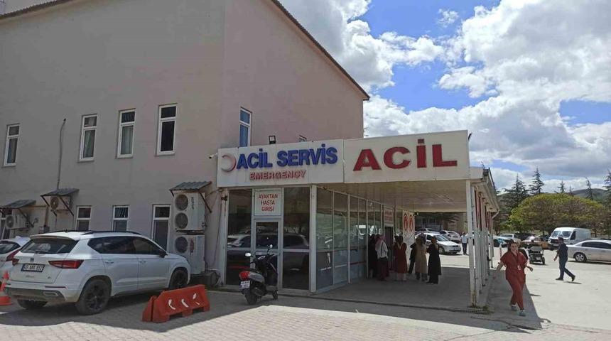 Polis memuru eşini ayaklarından vurdu