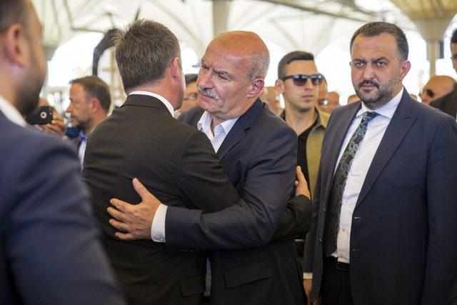 İş adamı ve siyaset&ccedil;i Barış Aydın&rsquo;ın acı g&uuml;n&uuml; 1