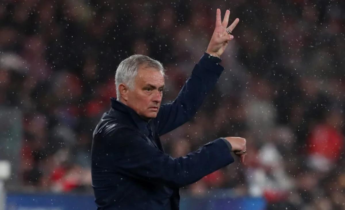 Jose Mourinho, Real Madrid e resmi imzayı atıyor! S&ouml;zleşme şartları belli oldu 3