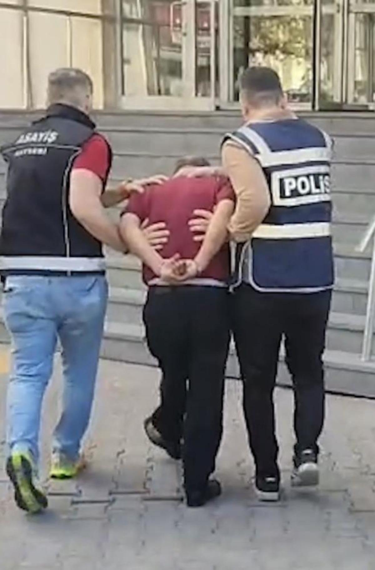 Kayseri&rsquo;de 30&rsquo;ar yıl kesinleşmiş hapis cezası bulunan 2 şahıs yakalandı 2