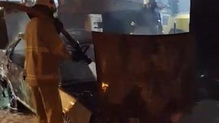 Kırıkkale'de park halindeki otomobil alev topuna döndü