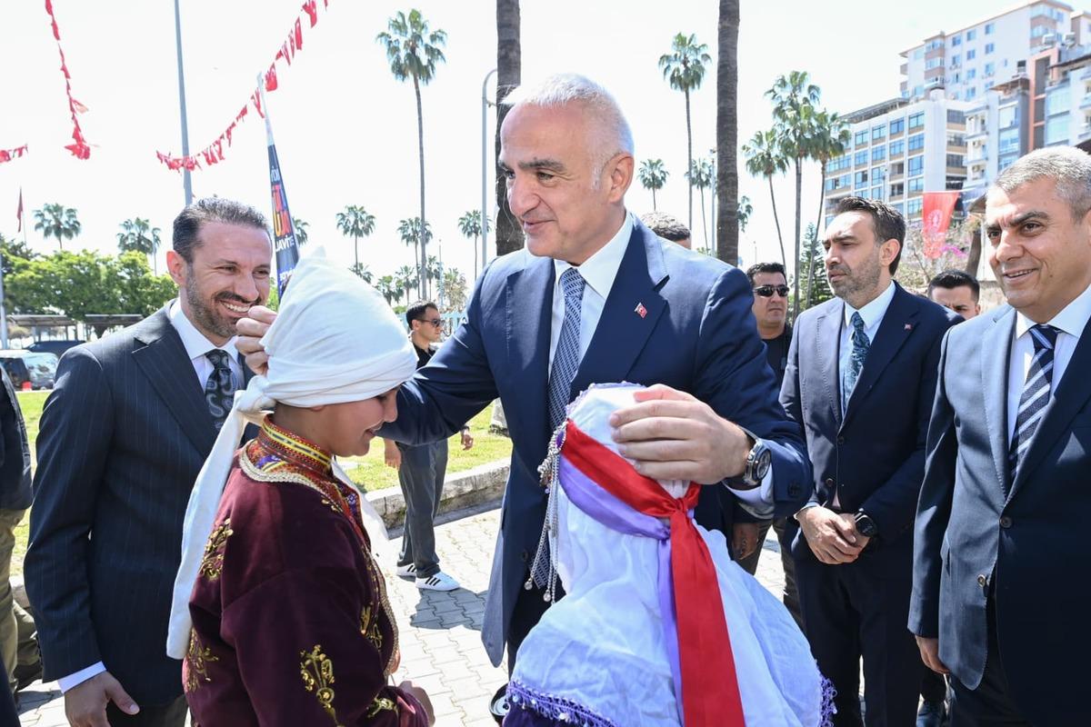 Akdeniz in incisi ilk kez K&uuml;lt&uuml;r Yolu sahnesinde! Mersin de festival coşkusu başladı 1