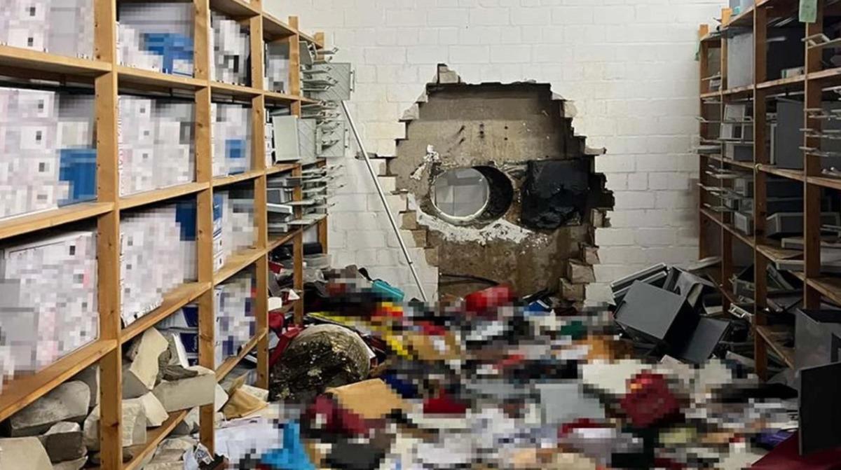 Filmleri aratmayan banka soygunu: Mağdur T&uuml;rkler sokağa indi 1