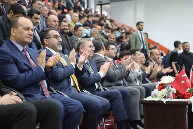 Kars&rsquo;ta zeka dolu rekabet: 400 &ouml;ğrenci akıl oyunlarında yarıştı 3