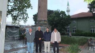 Balıkesir’de yalnız minare mahallenin simgesi oldu