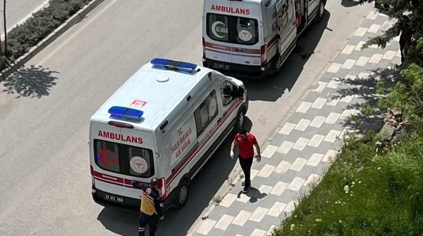 Elazığ&rsquo;da motosiklet kazası: 2 yaralı
