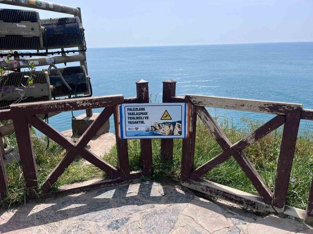 Antalya&rsquo;da 40 metrelik falezlerden d&uuml;şen ABD uyruklu turist hayatını kaybetti 3