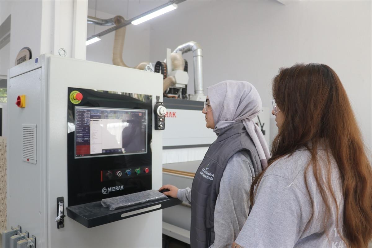 Kayıt olana bunu vadediyor: &lsquo;D&uuml;nyanın her yerinde iş bulabilir&rsquo; 4