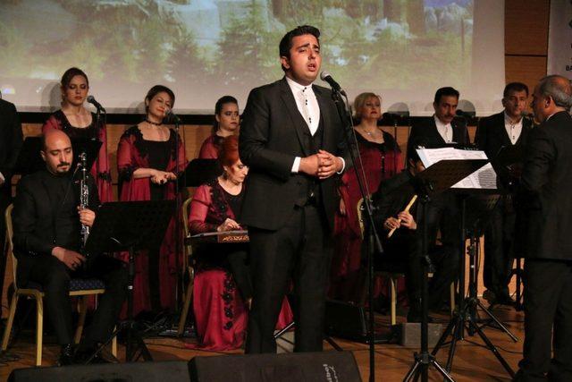 NEVÜ’de Elazığ Devlet klasik Türk müziği korosu konser verdi