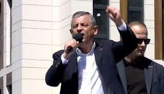 CHP lideri &Ouml;zg&uuml;r &Ouml;zel: "T&uuml;rkiye iktidar değişimini g&ouml;r&uuml;yor"