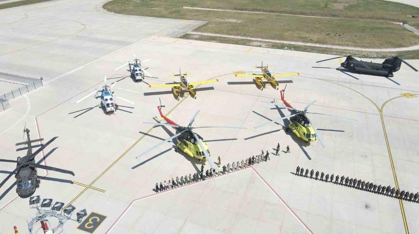 &Ccedil;anakkale Havalimanı&rsquo;nda orman yangınları &ouml;ncesi ekiplerle t&ouml;ren d&uuml;zenlendi