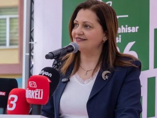 Burcu K&ouml;ksal AK Parti'ye mi ge&ccedil;iyor? AK Parti'den ilk a&ccedil;ıklama!