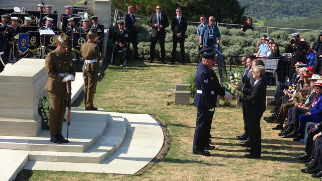 Anzaklar,  Şafak Ayini&rsquo;nde atalarını andı (2) 4