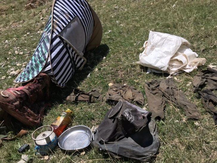 Van’da teröristlere ait 5 sığınak imha edildi  G4