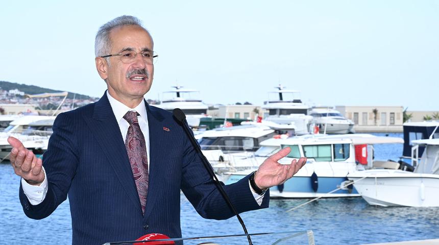 H&uuml;rm&uuml;z'de kriz devam ediyor! T&uuml;rk limanları rekora doymuyor
