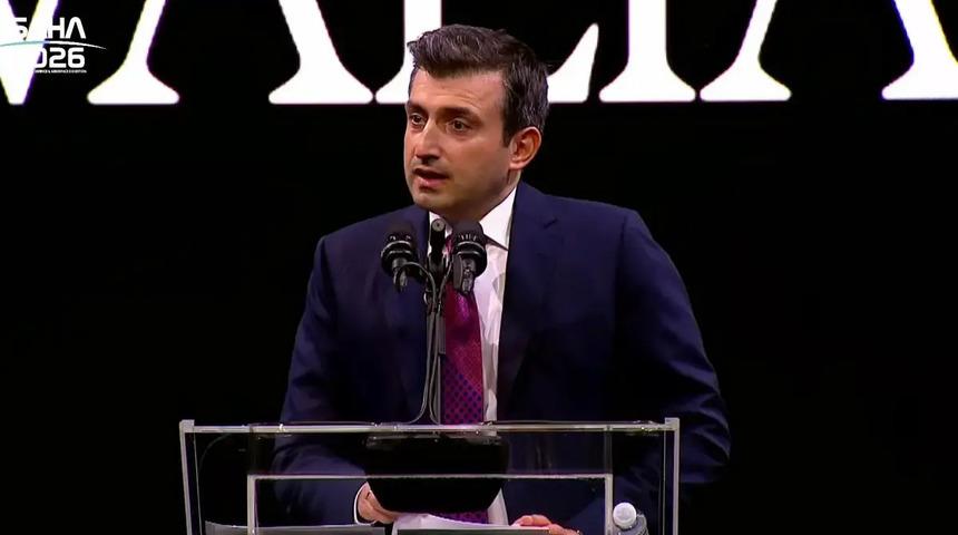 Bayraktar'dan SAHA 2026'da teknokapitalizm uyarısı ve milli yapay zeka manifestosu